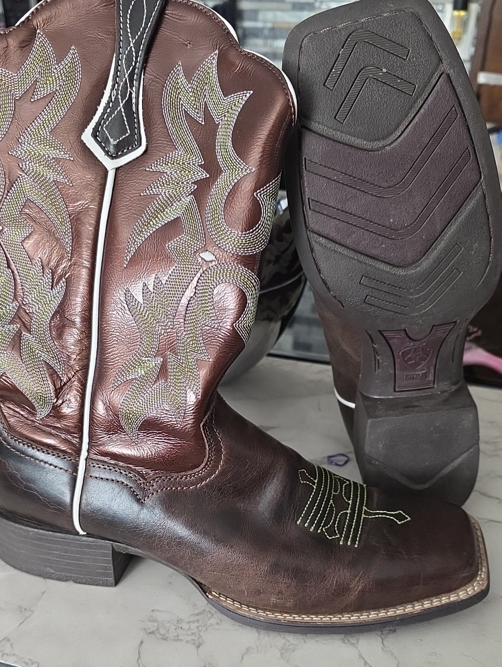 Ariat Dark Brown Western Embroidered Leather Cowboy Boots